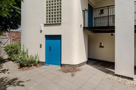 Property Image 18