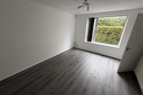 Sundon Road, Houghton Regis, Dunstable photo 4