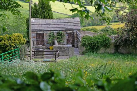Storr Hall Farm.01.Photoneg.co.uk.jpg