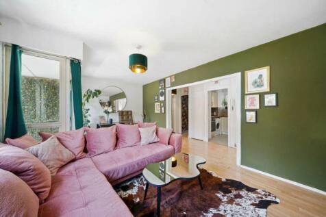 London, SW4 - property photo
