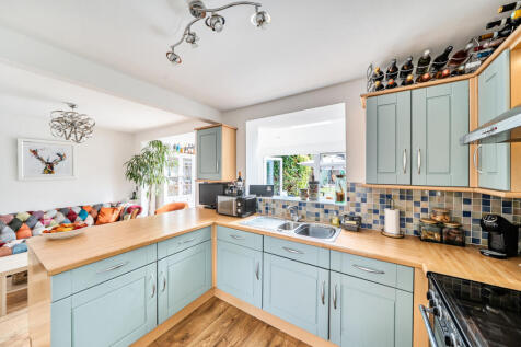 Kitchen/Diner/Family