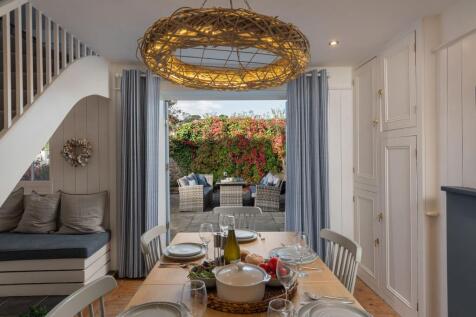 Saviours View, 10 South Ford Road, Dartmouth - Open Plan Kitchen &amp; Dining Room