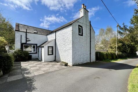 Kirkmulloch, 1 Wayside, Dalry - Williamson and Hen