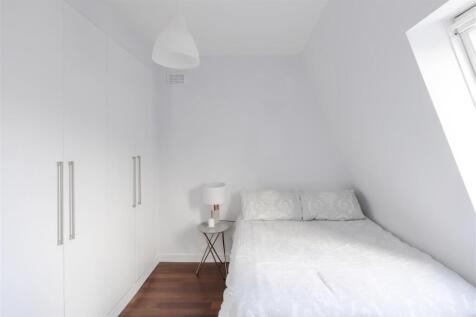 Bedroom_1.jpg
