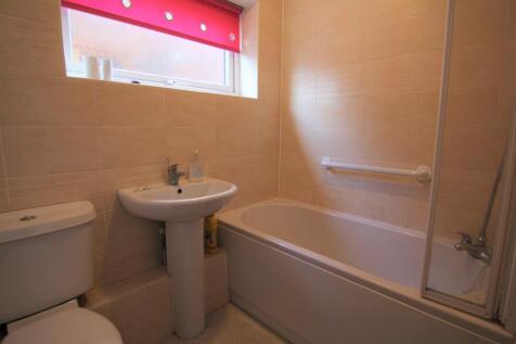 Kershaw Grove, Audenshaw, Manchester, M34 photo 4