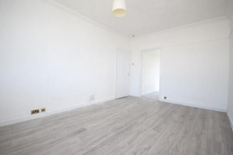 Charles Street, Wishaw, ML2 photo 3