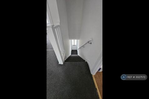 Hallway/Entrance