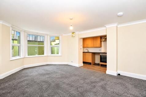 Lower Ground Floor Flat,, Albion Road, Scarborough, YO11 photo 3