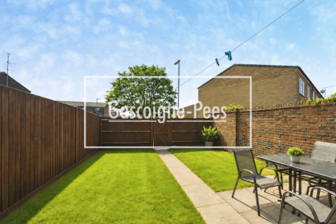 Tasmania Close, Basingstoke, RG24 photo 5