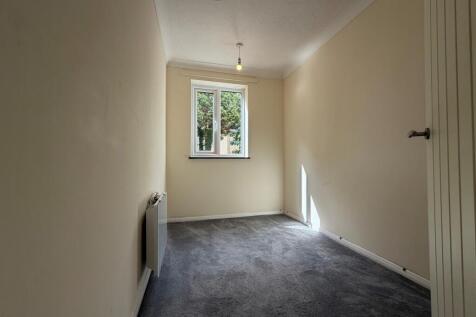 Poles Court, Whittlesey, PE7 photo 5