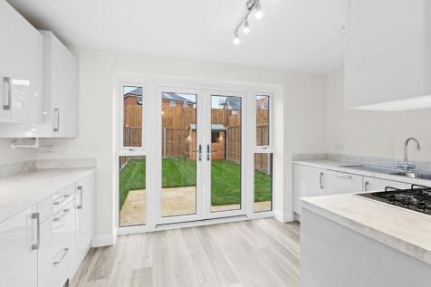 Martin Close, Northampton, West Northamptonshire photo 4