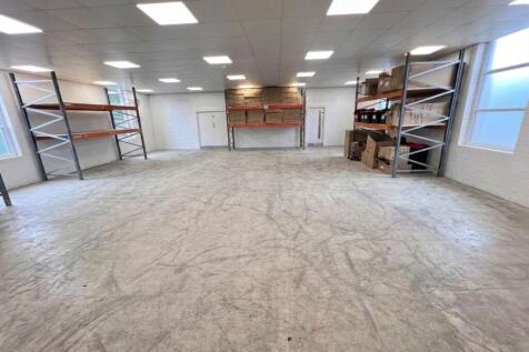 Warehouse to rent Image 6