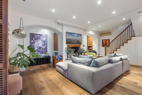 Parkhill Road, Belsize Park, London, NW3 photo 4