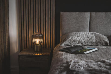 2Z5A3843 bed 