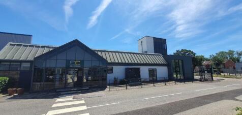 Fareham Reach Reception external s.jpg