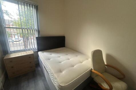 36 Radford Road, Leamington Spa photo 5