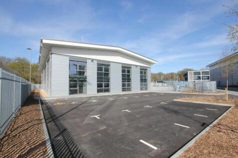 Unit 5 Kites Croft front elevation.JPG