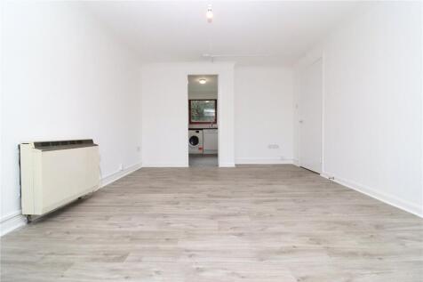 Leyden Court, Glasgow, G20 photo 4