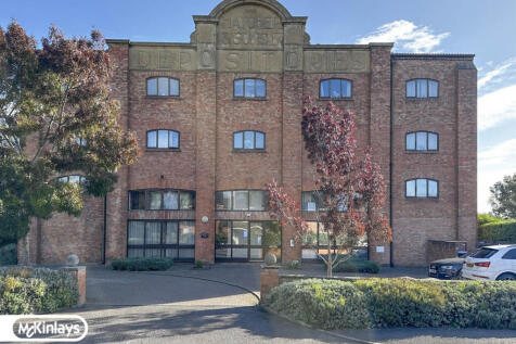 Modern living in the heart of Taunton - 2 Bedroom