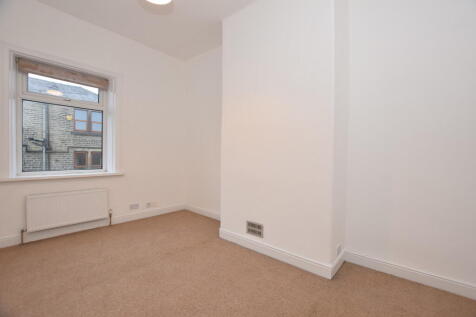Pickford Street, Milnsbridge photo 5