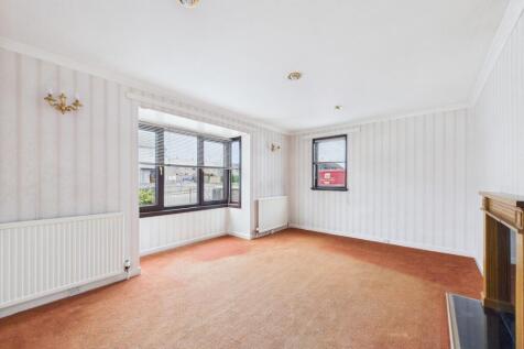 CAM03185G0-PR0111-STILL024