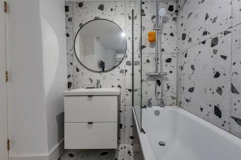 Eastfield Road, Westbury on Trym Bathroom.jpg