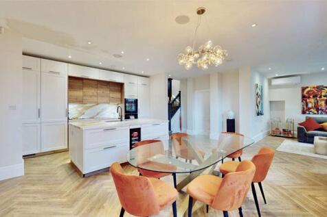 dining kitchen rec
