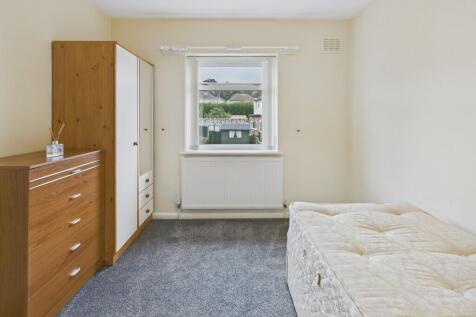 CAM04273G0-PR0205...