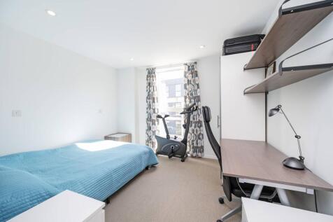 2 bed, 2 bath Flat in oxford - Photo 4