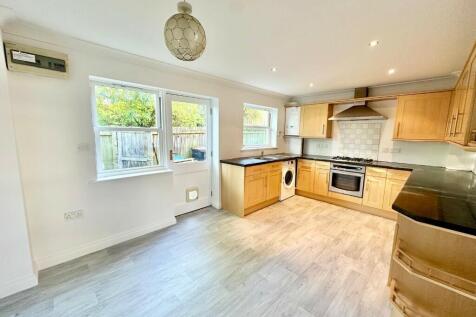 Bachelor Gardens,Harrogate,HG1 photo 4
