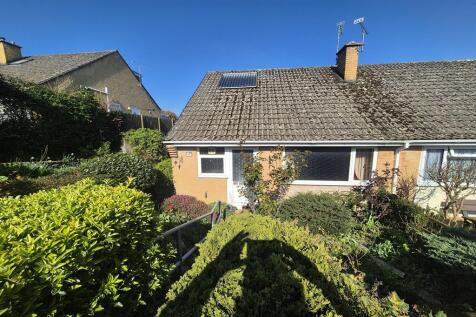 2 Bedroom Semi Detached Bungalow for Sale