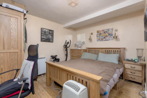 74199_ClarenceSt-009