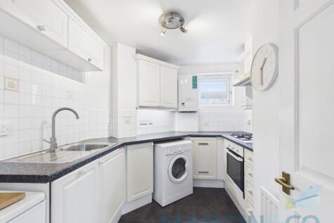 Kitchen Pic 2