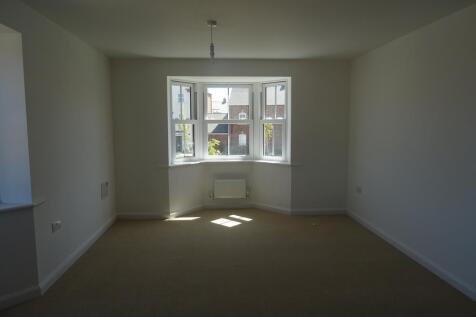 King Alfred Way, Great Denham, MK40 photo 4