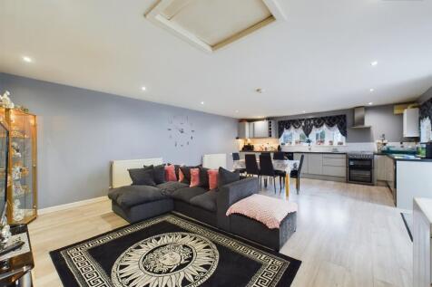 Bungalow - Kitchen/Living/Dining Room