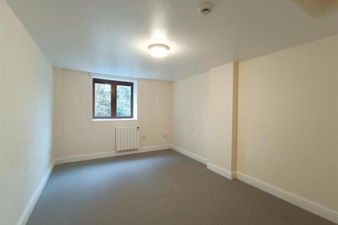 Flat 4, Tutin House 30 Oxford Street photo 4