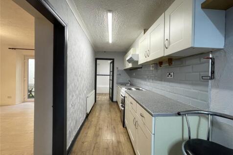 St. Davids Road, Caernarfon, Gwynedd, LL55 photo 2