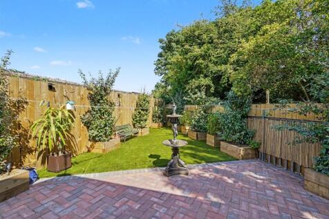 Garden 1_2.jpeg