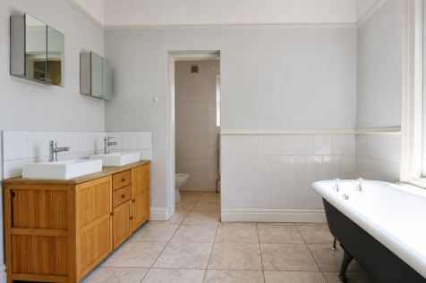 Flat 3, Highworth Avenue, Cambridge, Cambridgeshire photo 4