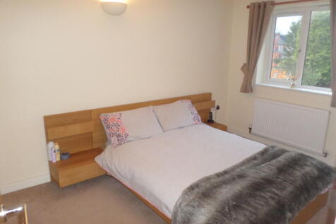 Highfield Road, Hall Green photo 5
