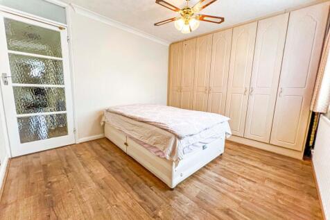 Carlton Avenue, Harrow, HA3 photo 3