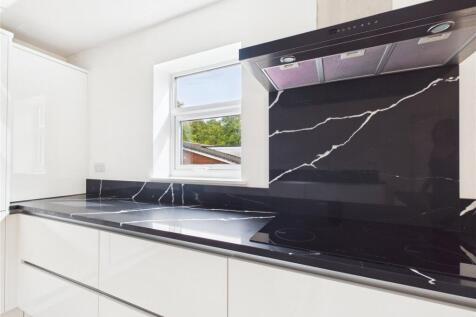 Sylvandale, Spital Road, Bromborough, CH62 photo 4