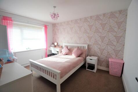 Ferndown, Dorset photo 5