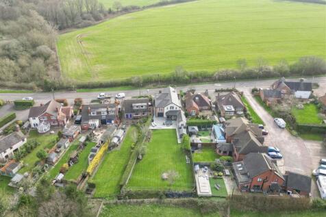 15 Ticknall Road, Hartshorne