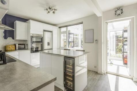 16 Stanley Road-4.jpg