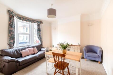 6 Victoria Road-1.jpg