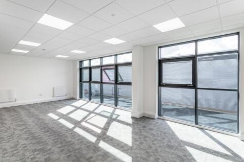Units 2-3-6-11 Apex Park-89.jpg