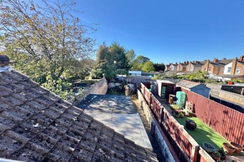 Rear garden elevated view