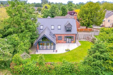 Oswald Hall Cottage - External Image-7.jpg