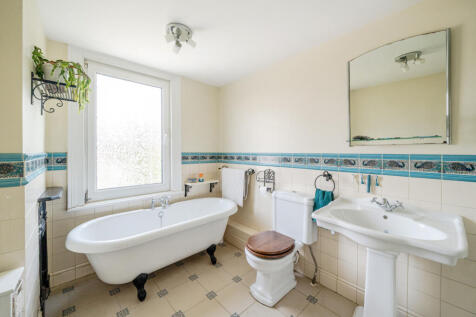 1324767-15-687510...